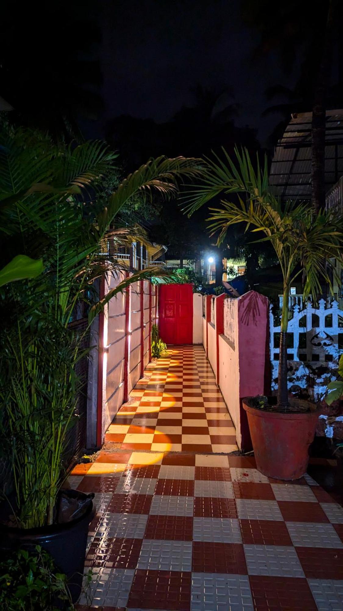 The First House By V3Homestay 4Bhk Private Pool Calangute Luaran gambar